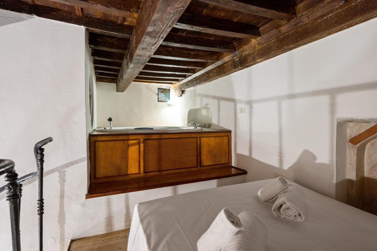 Palazzo Pitti Apartment With Terrace Флоренция Экстерьер фото